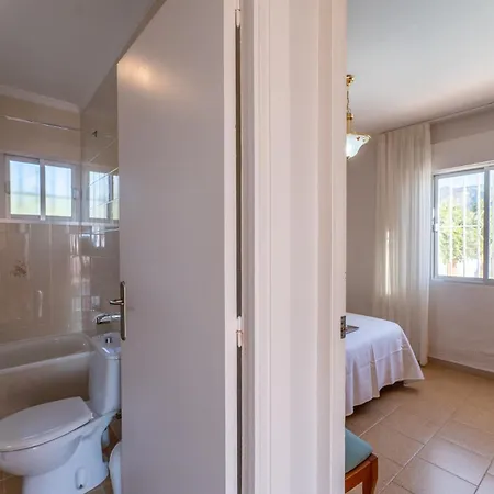 Вілла Bellavista By Casitas Select *